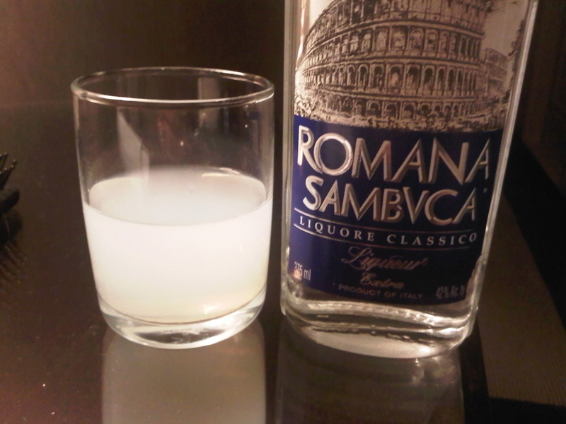 cocktail làm từ Sambuca