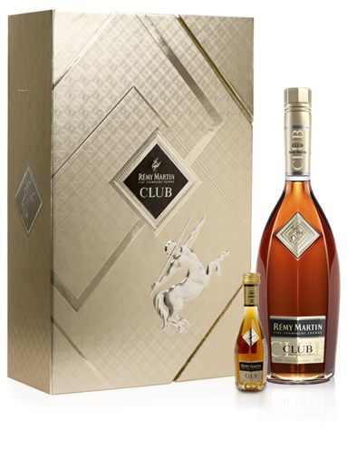 Rượu Remy Martin Club hộp quà 2016;