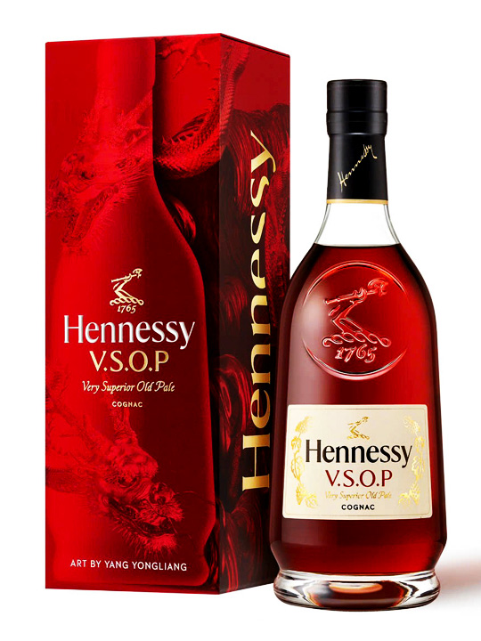 Hennessy VSOP Deluxe Hộp Quà 2024