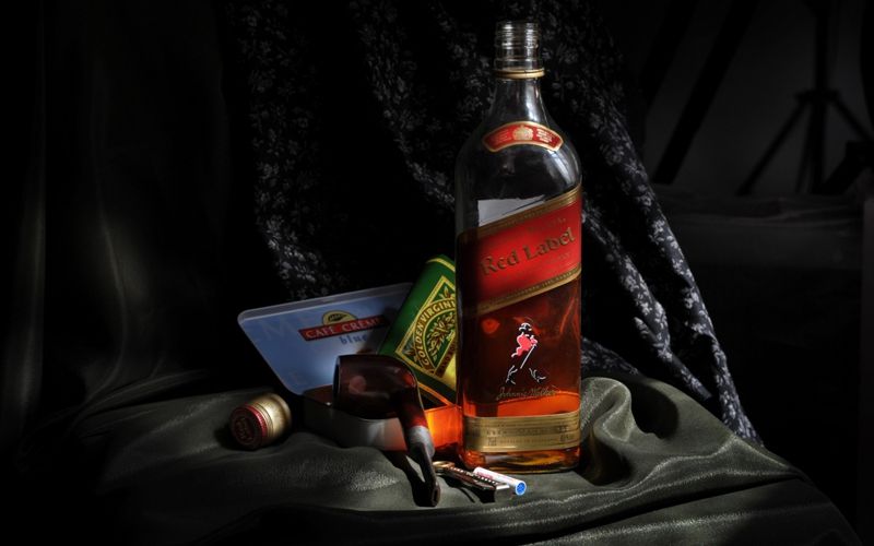 ruou ngoai ruou Johnnie Walker Red Label