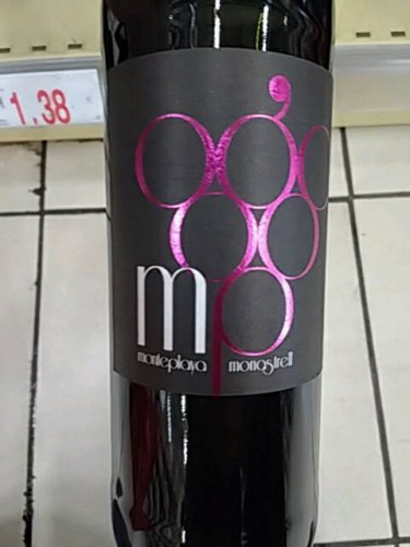 Rượu vang Monteplaya tinto