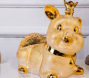 Rượu heo Pháp mạ vàng