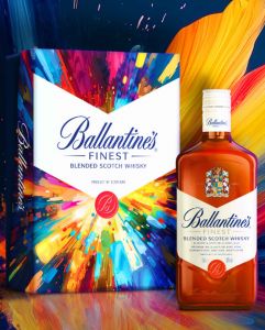 Ballantines Finest hộp quà 2025