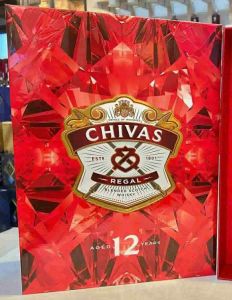 Chivas Regal 12 hộp quà năm 2026